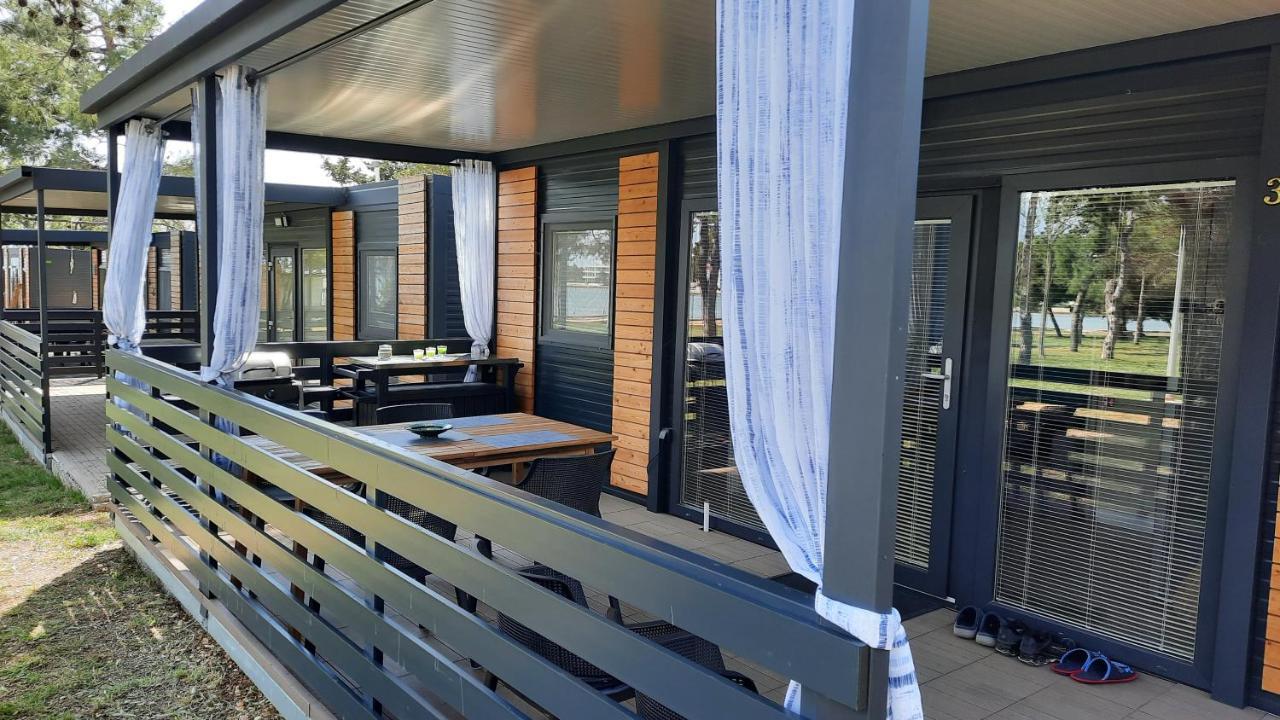 Sand & Relax Privlaka - Mobile Home Gloria 외부 사진