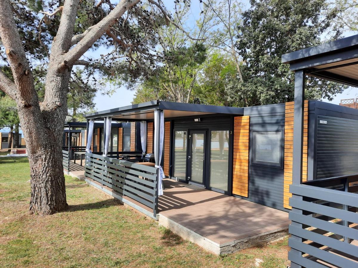 Sand & Relax Privlaka - Mobile Home Gloria 외부 사진